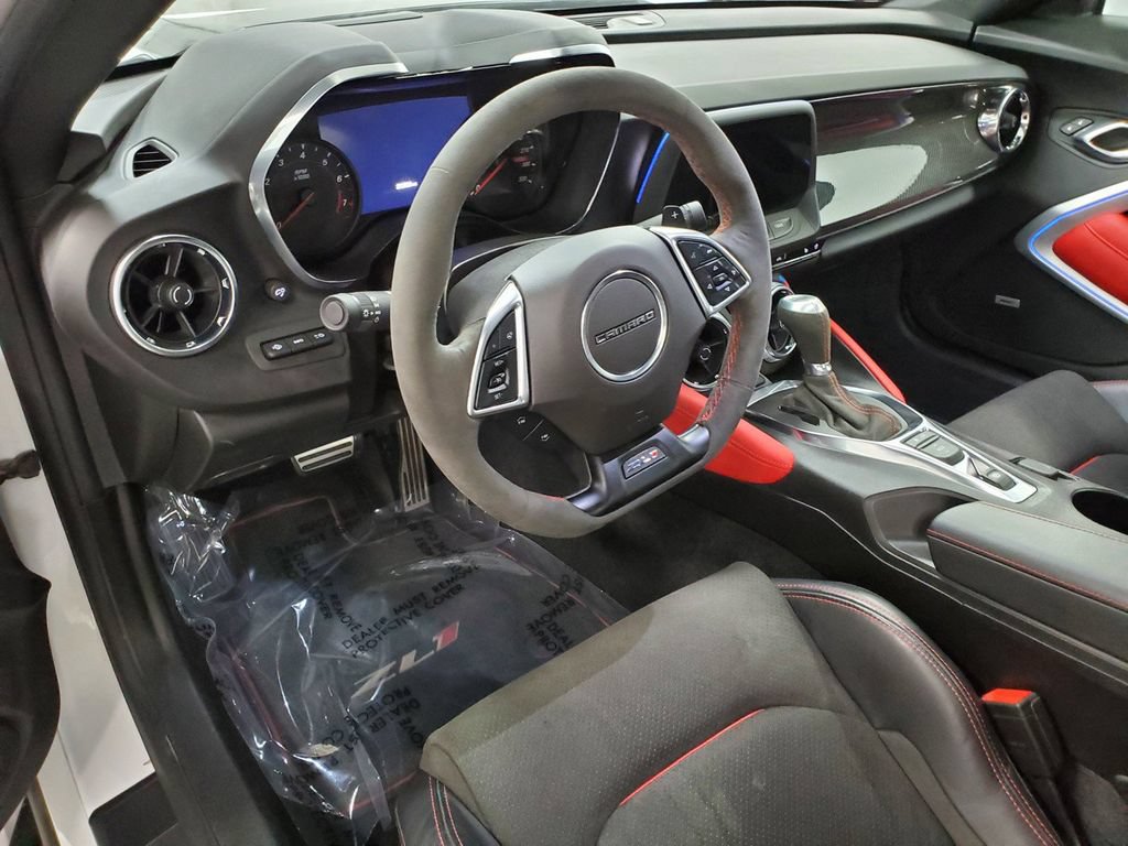 Used 2021 Chevrolet Camaro ZL1 w/ LPO, ZL1 Protection Package RWD image 10