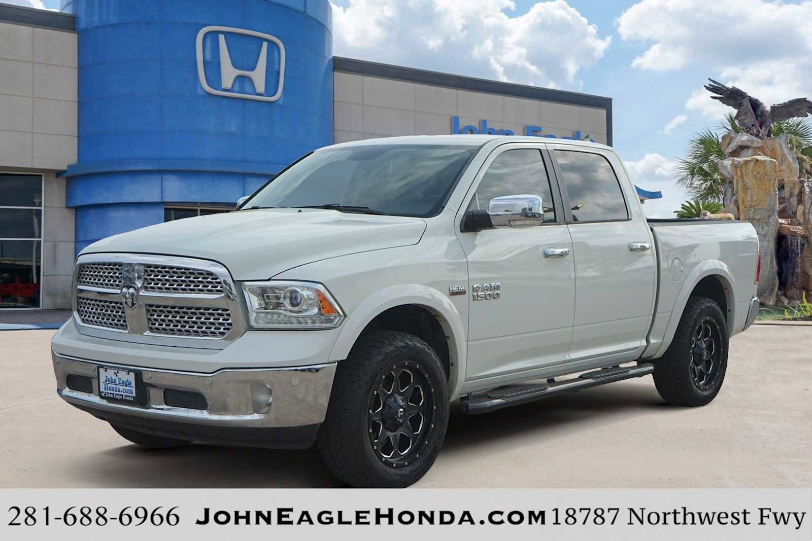 Used 2016 RAM 1500 Laramie w/ Convenience Group AWD/4WD image 1