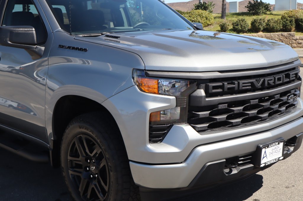 New 2026 Chevrolet Silverado 1500 Custom w/ Turbomax Blackout Package AWD/4WD image 11
