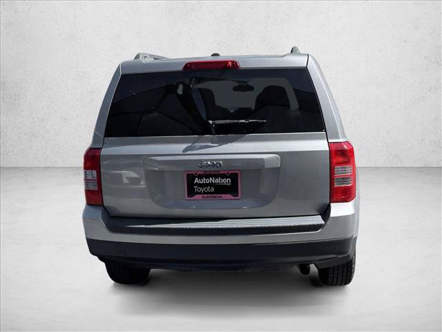 Used 2016 Jeep Patriot Sport w/ Power Value Group FWD image 6