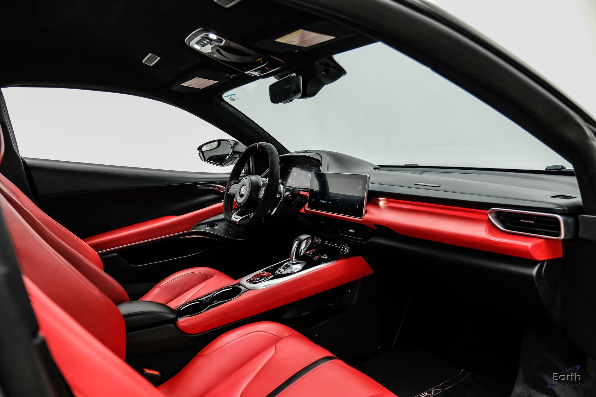 Used 2025 Lotus Emira RWD image 57