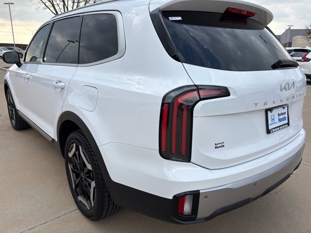 Used 2023 Kia Telluride EX image 4