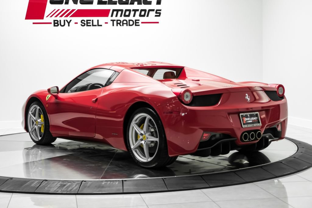 Used 2014 Ferrari 458 Spider RWD image 15