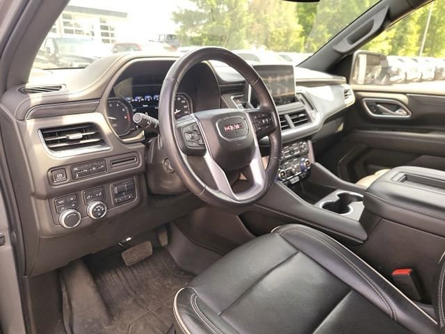 Used 2021 GMC Yukon SLT w/ SLT Luxury Plus Package AWD/4WD image 9