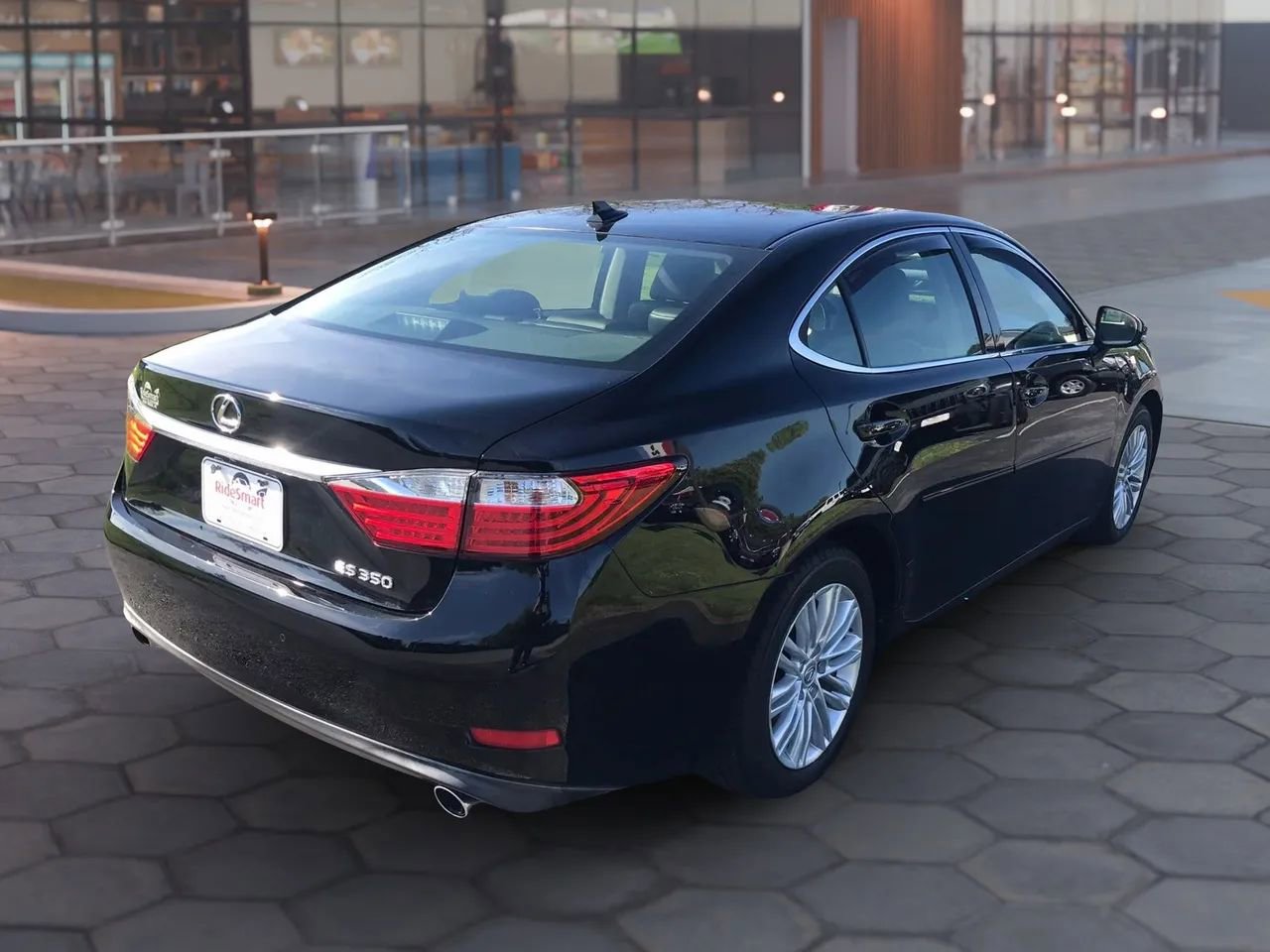 Used 2013 Lexus ES 350 w/ Luxury Pkg FWD image 5