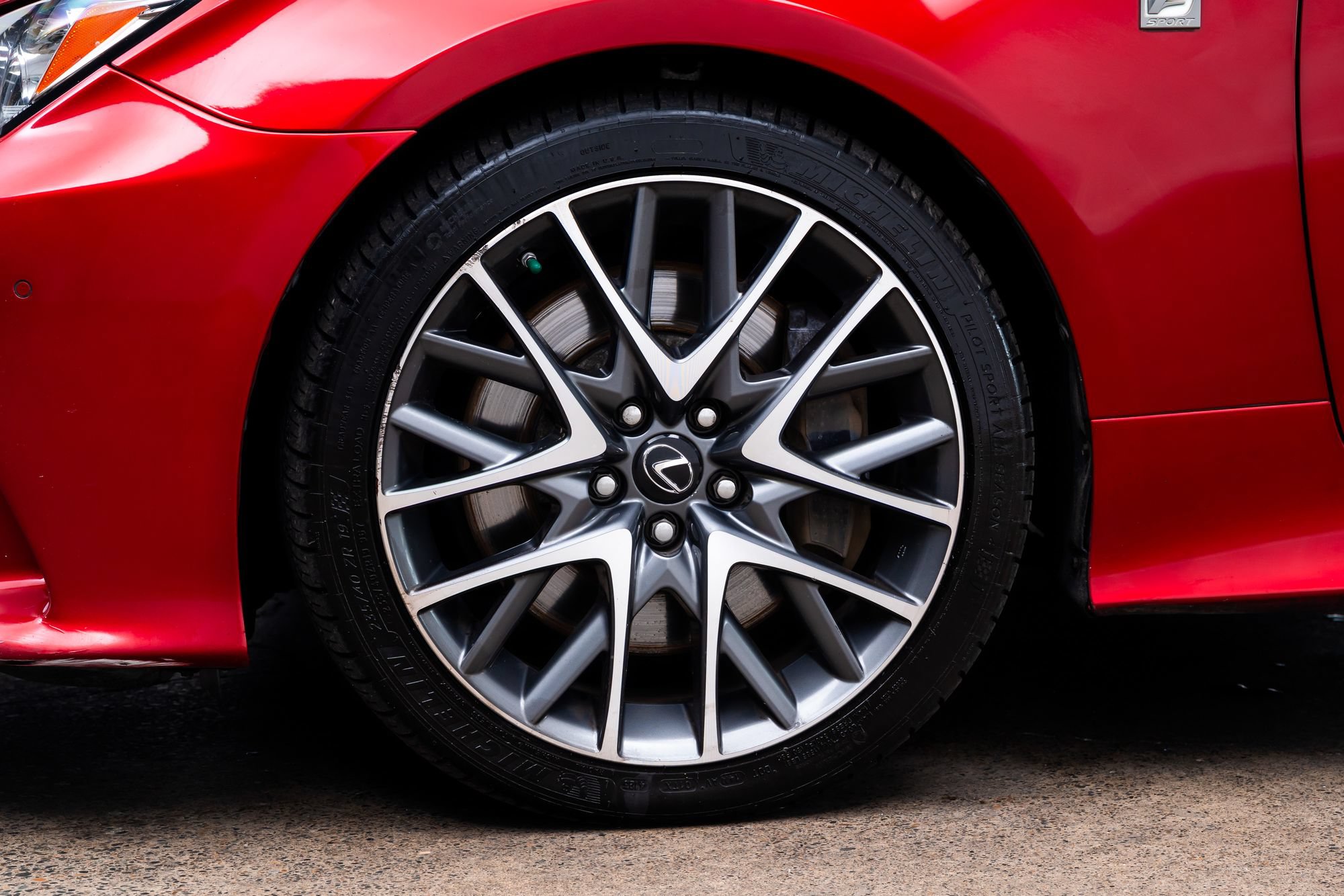 Used 2015 Lexus RC 350 w/ F Sport w/Summer Tires RWD image 4