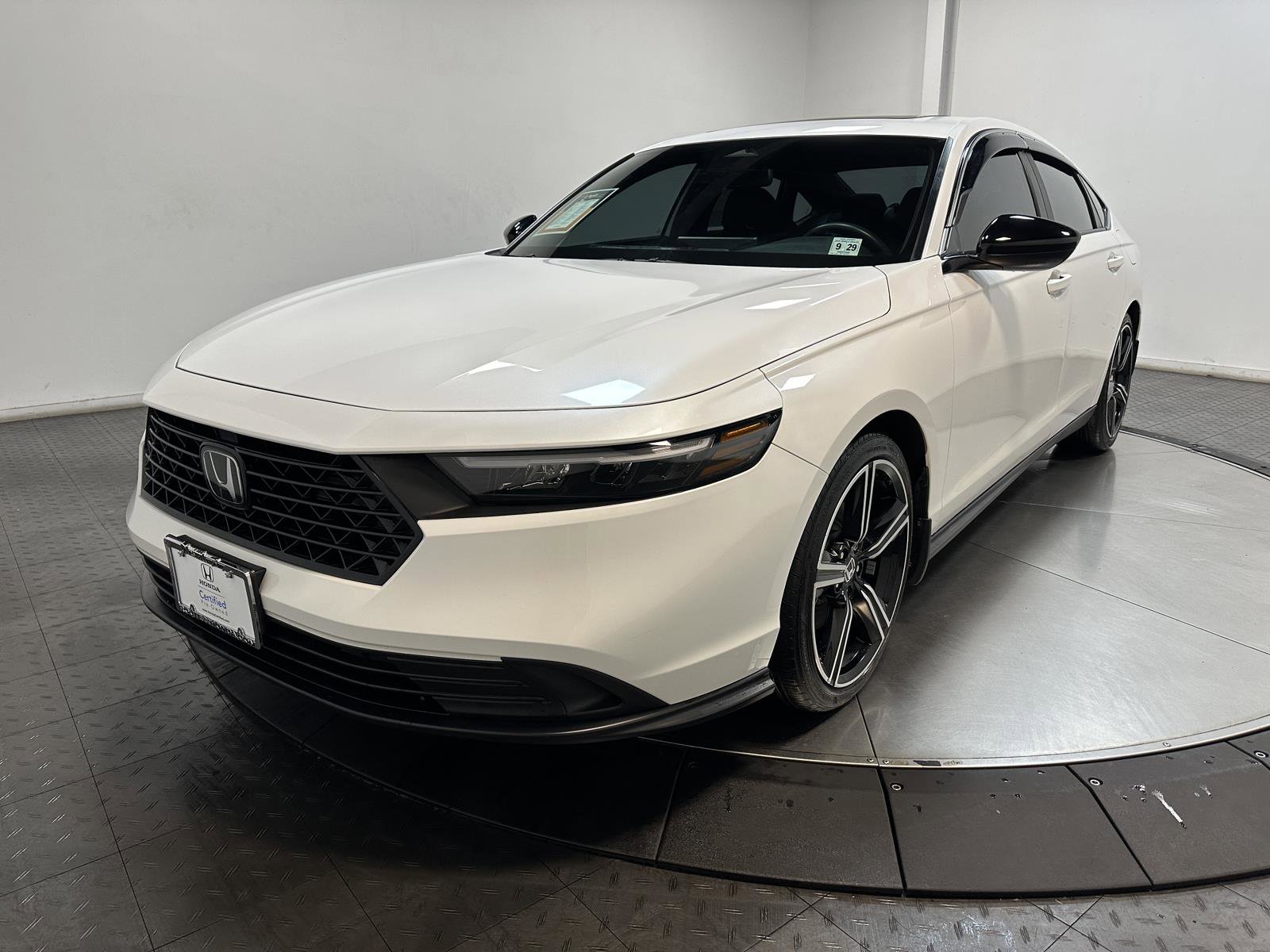 Certified 2024 Honda Accord Sport image 6