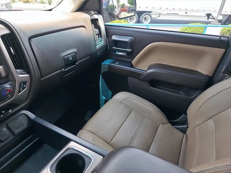 Used 2018 GMC Sierra 1500 Denali AWD/4WD image 36