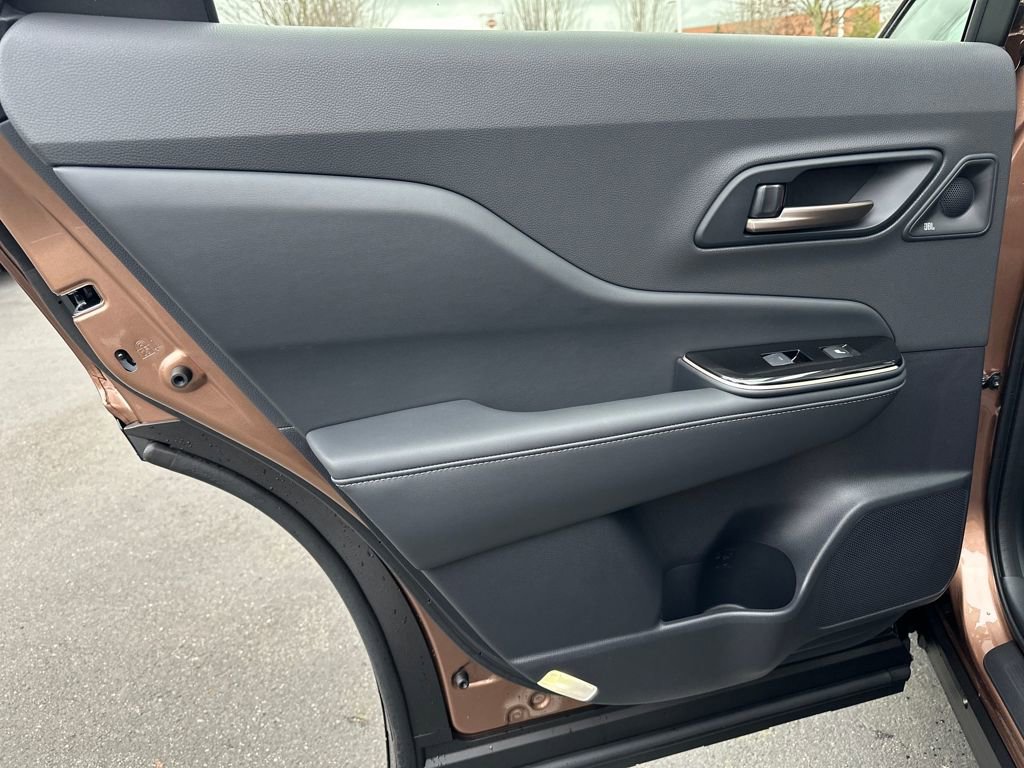 New 2025 Toyota Crown Signia image 13