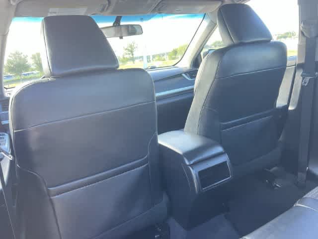 Used 2012 Toyota Camry SE FWD image 13