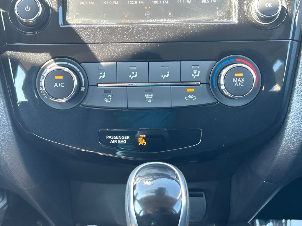 Used 2020 Nissan Rogue Sport S FWD image 17