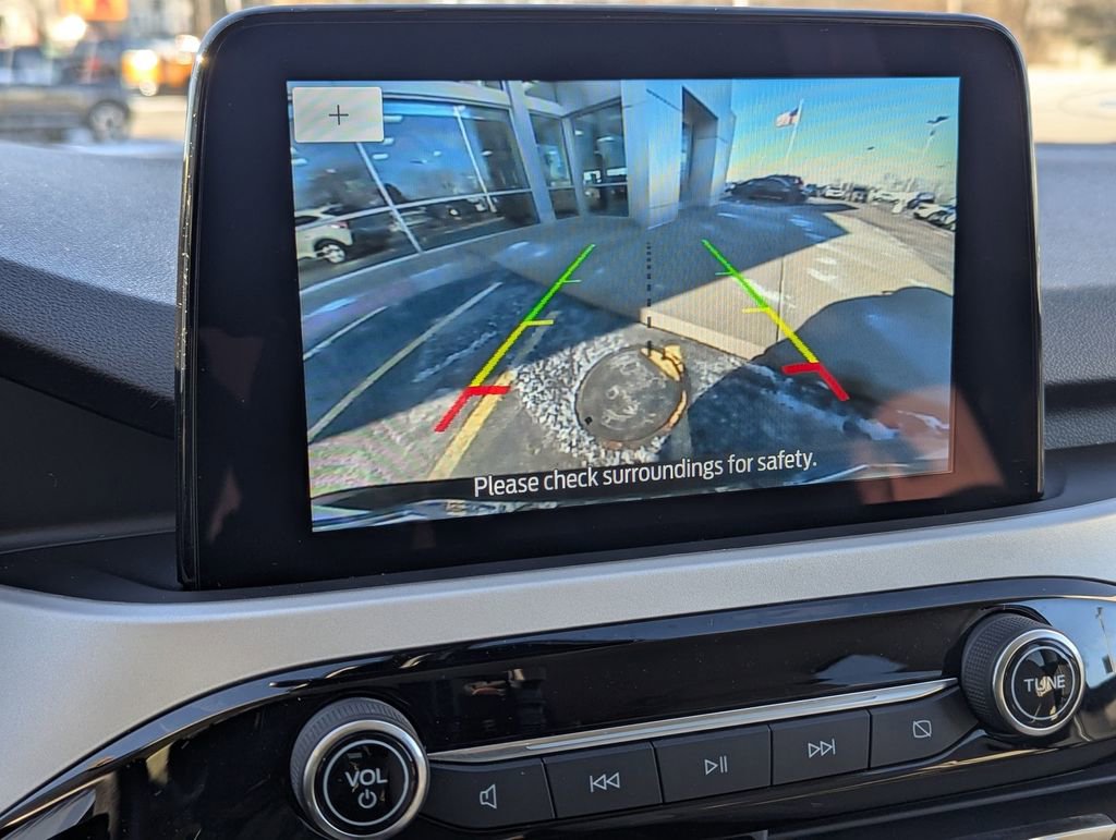 Used 2022 Ford Escape SE w/ Convenience Package image 17