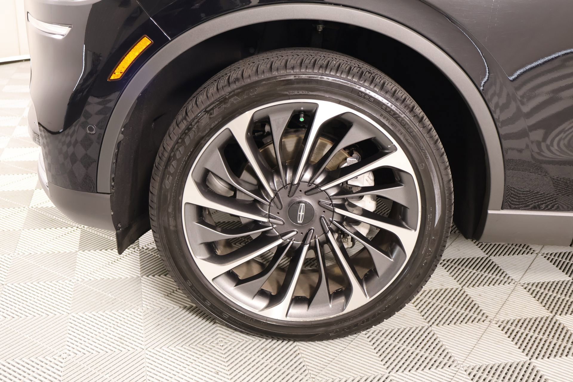 Used 2021 Lincoln Aviator Reserve w/ Equipment Group 202A image 19