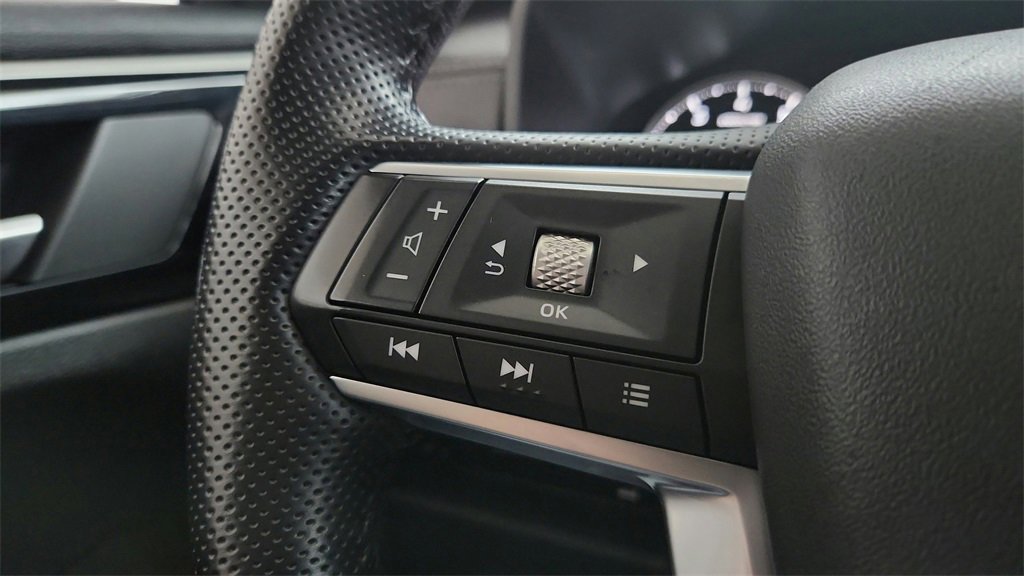 Used 2024 Mitsubishi Outlander SE image 26