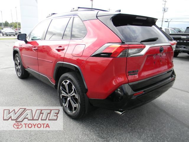 Used 2022 Toyota RAV4 XSE w/ Premium Package AWD/4WD image 4