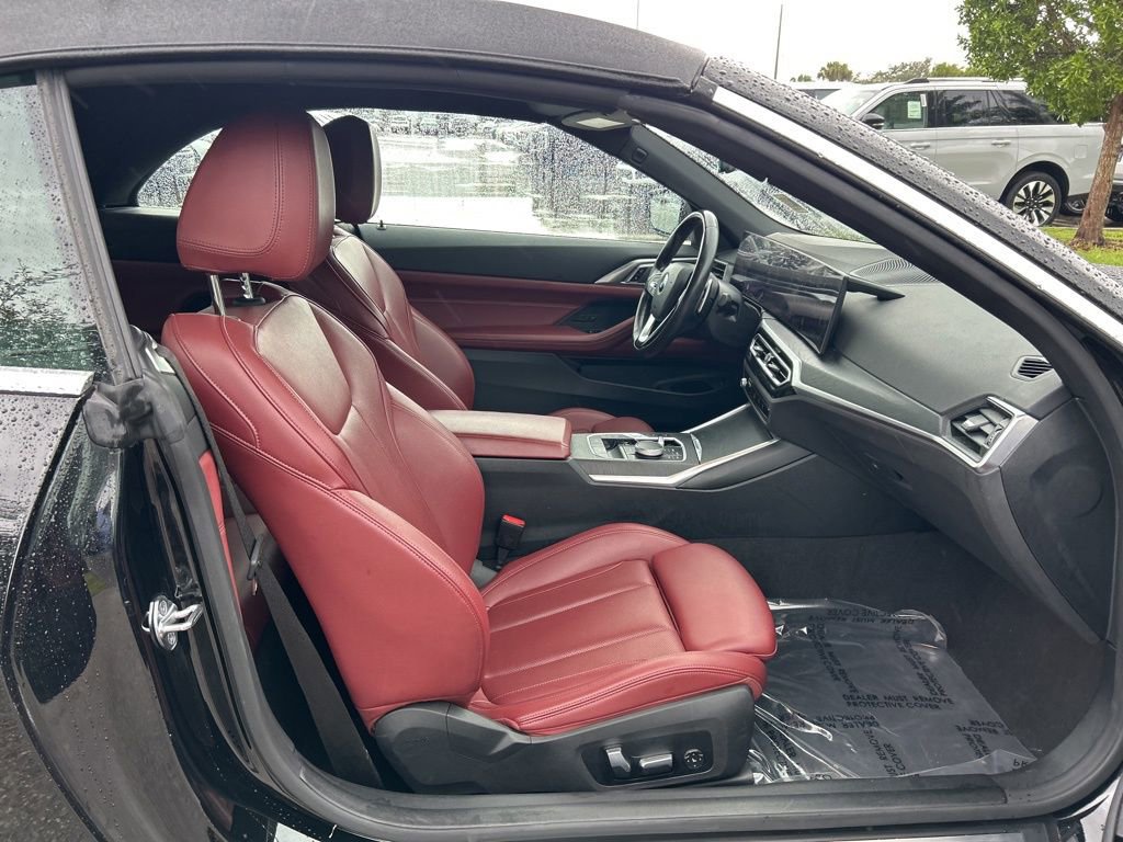 Used 2024 BMW 430i Convertible image 33