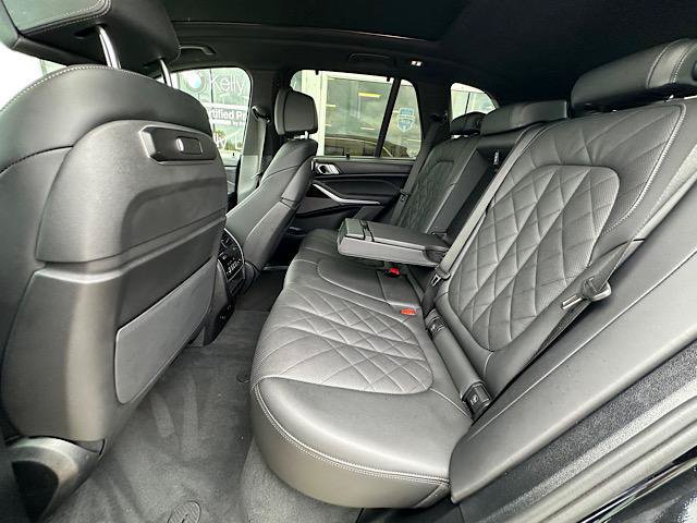 Used 2026 BMW X5 xDrive40i AWD/4WD image 21
