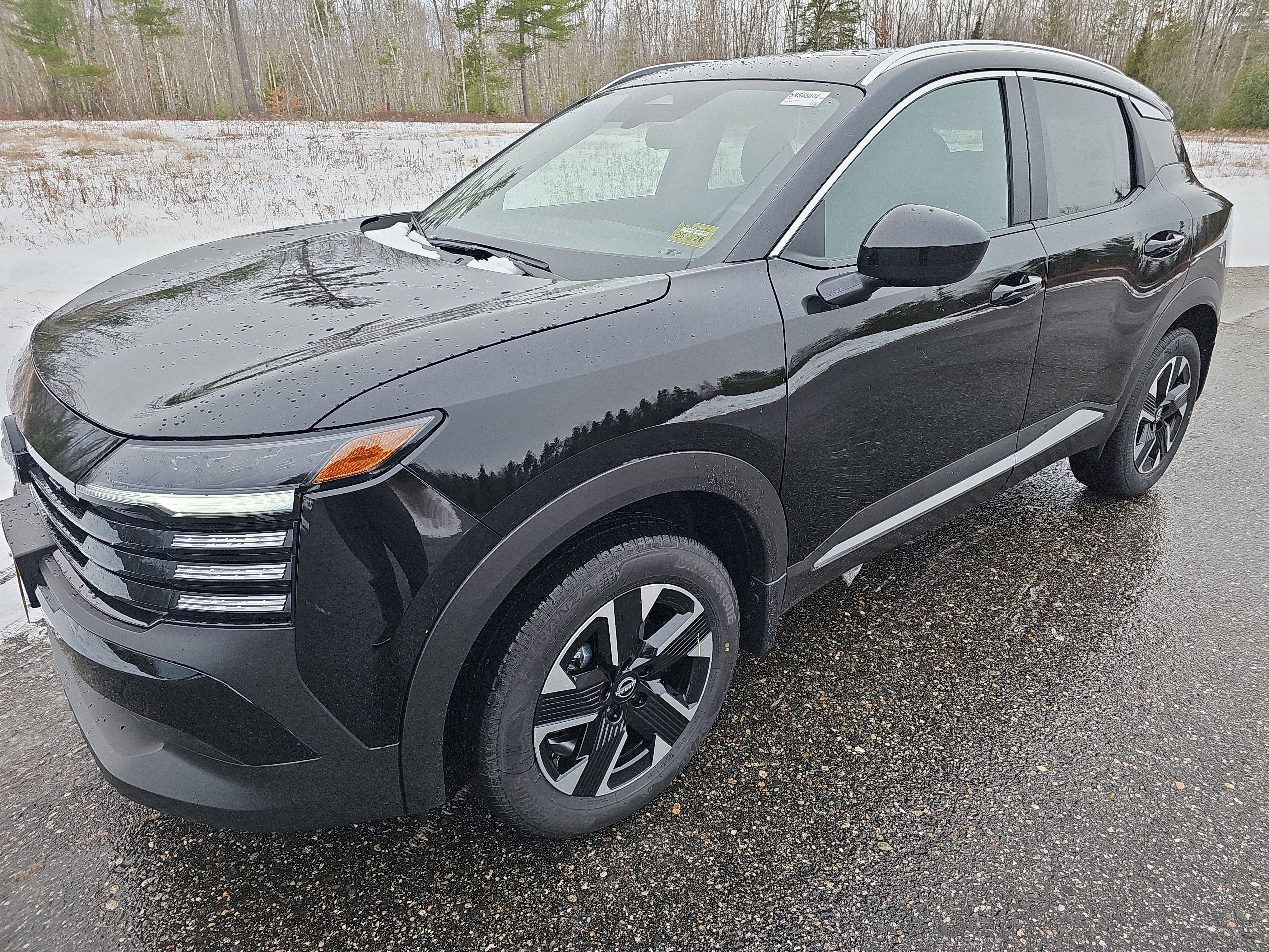 New 2026 Nissan Kicks SV w/ SV Premium Package image 1