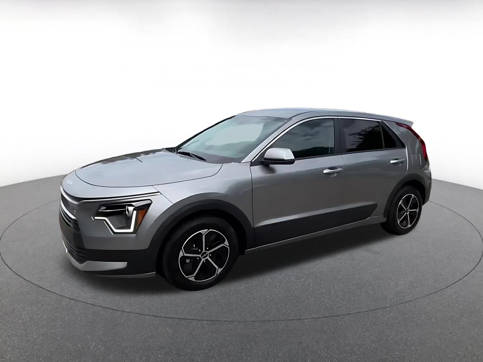 Used 2026 Kia Niro LX FWD image 8