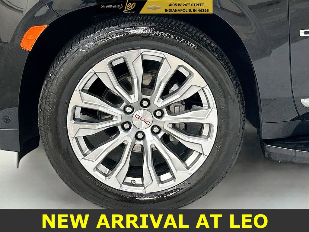 Used 2024 GMC Yukon XL Denali w/ Advanced Technology Package image 35