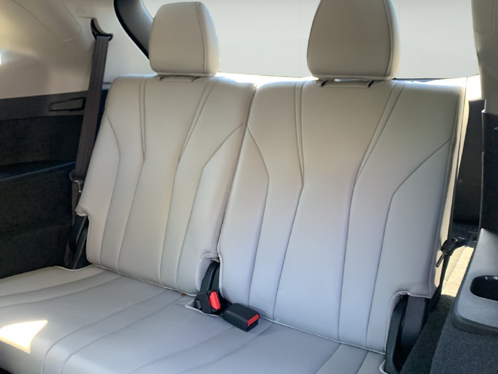 Used 2023 Acura MDX w/ Technology Package FWD image 17