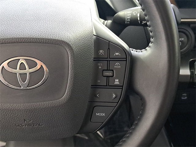 Used 2023 Toyota Prius LE image 25