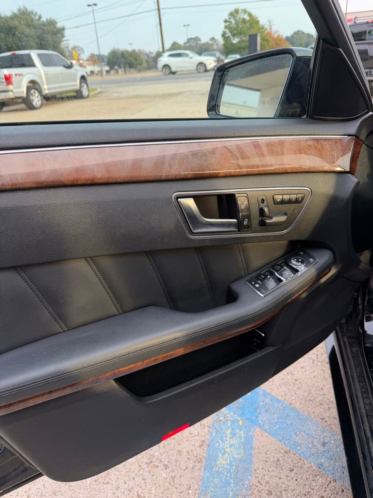 Used 2012 Mercedes-Benz E 350 Sedan image 14
