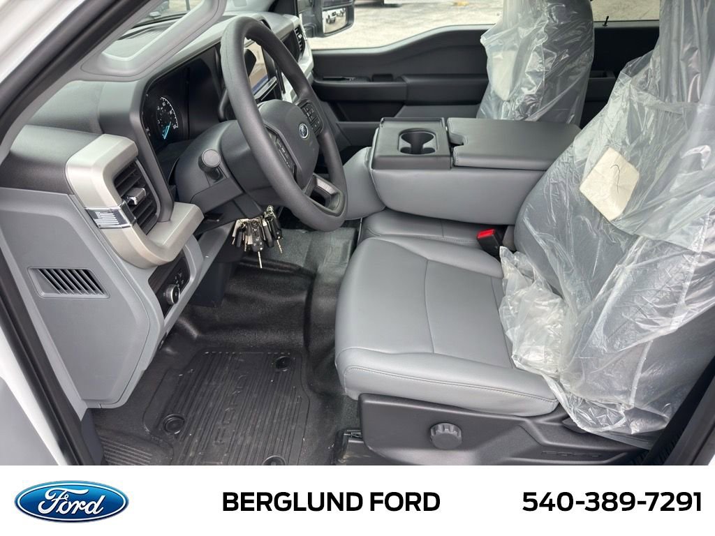 New 2025 Ford F350 XL w/ XL Chrome Package image 11