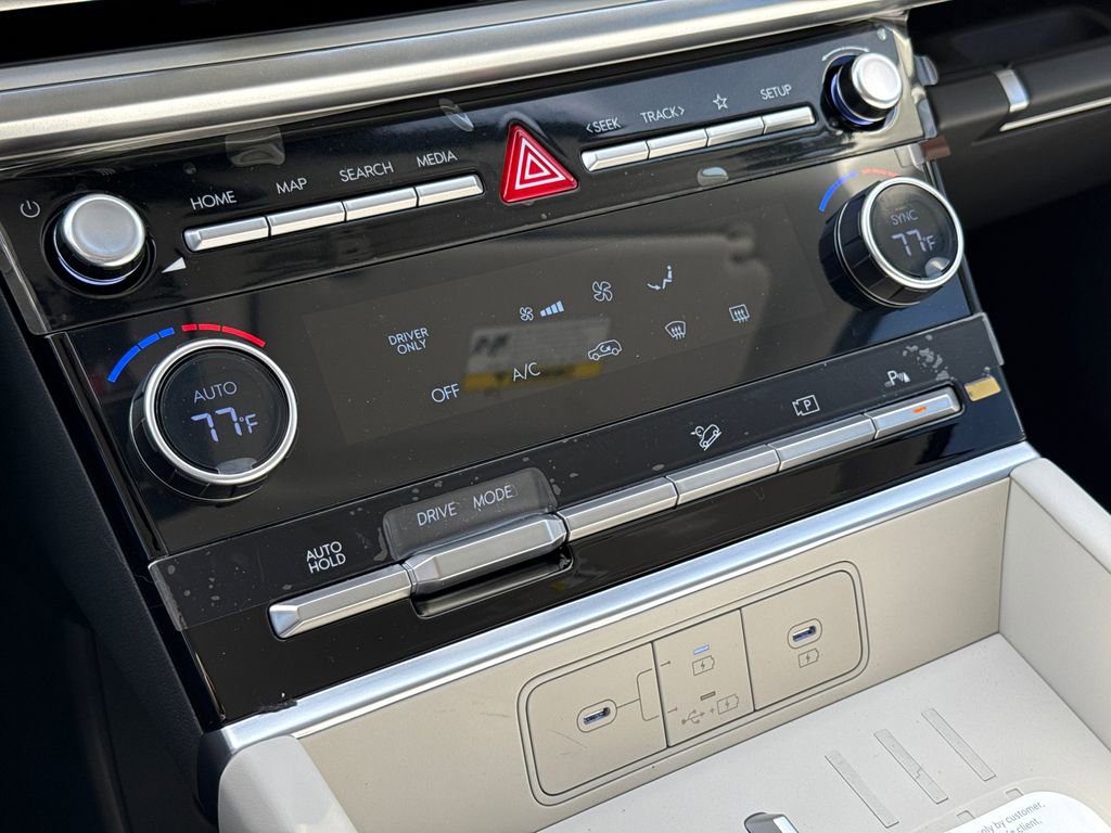 New 2026 Hyundai Santa Fe SE image 26