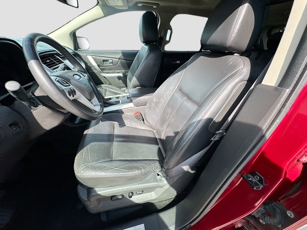 Used 2013 Ford Edge SEL FWD image 25