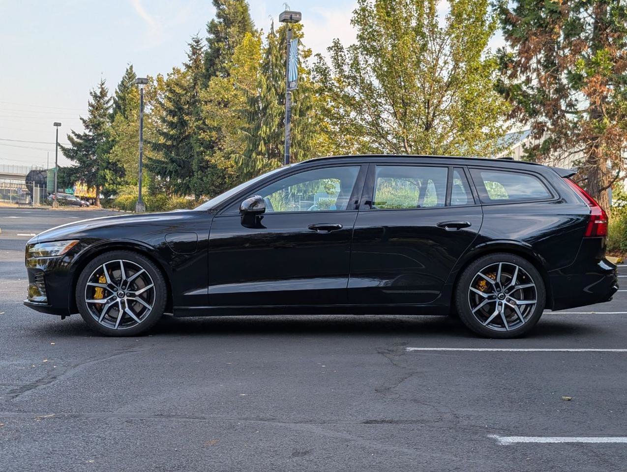 Used 2025 Volvo V60 T8 Polestar AWD/4WD image 4