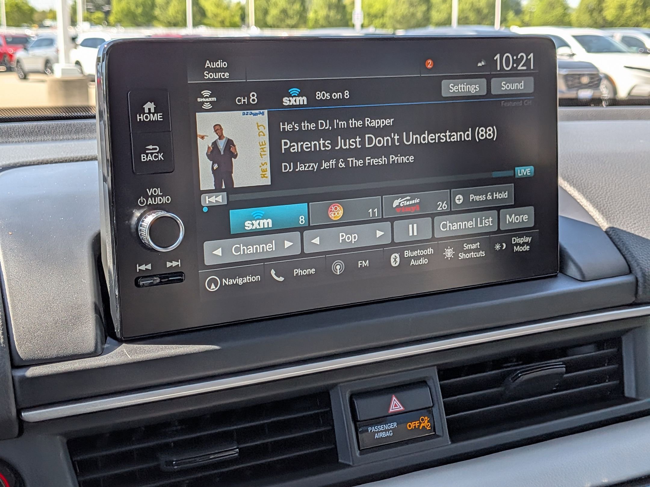 Certified 2025 Honda Pilot Touring image 17