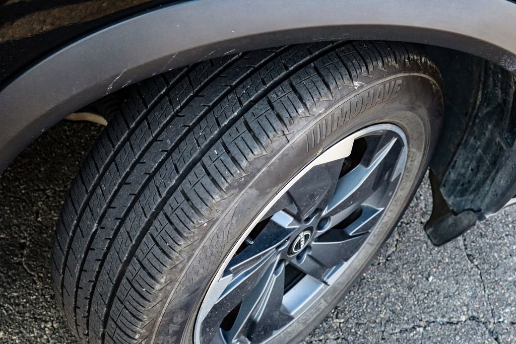 Used 2024 Nissan Rogue SV image 39