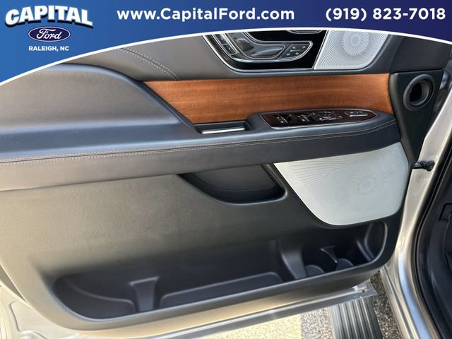 Used 2024 Lincoln Navigator L Black Label AWD/4WD image 20