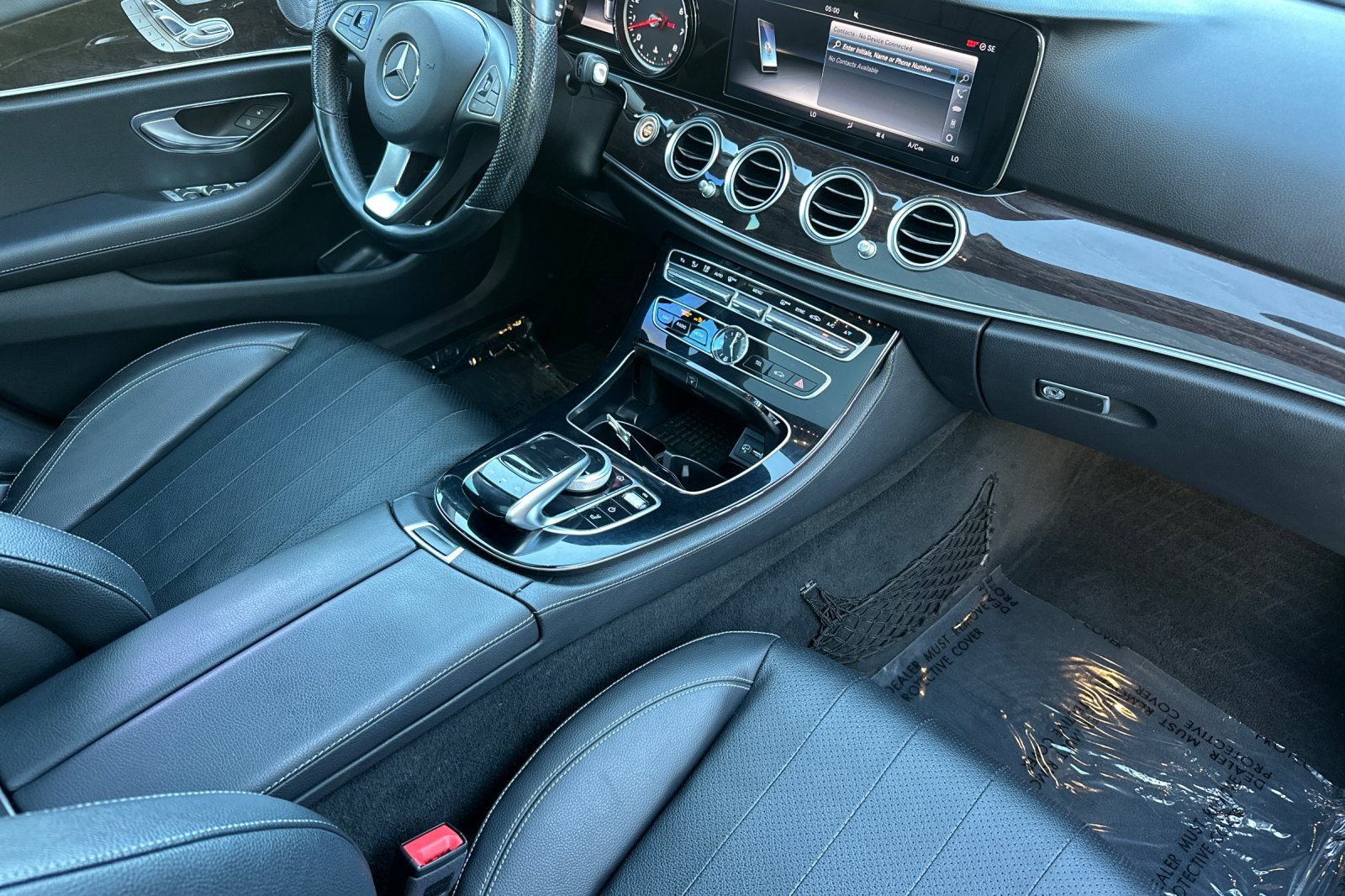 Used 2017 Mercedes-Benz E 400 4MATIC Wagon image 19