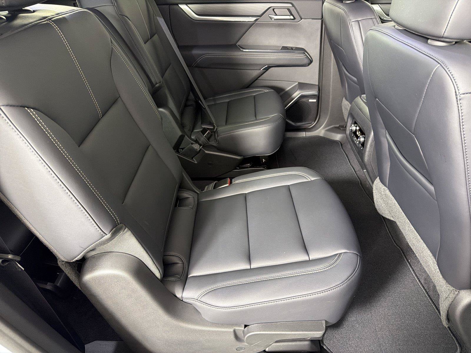 New 2027 GMC Acadia Elevation w/ Black Edition FWD image 14