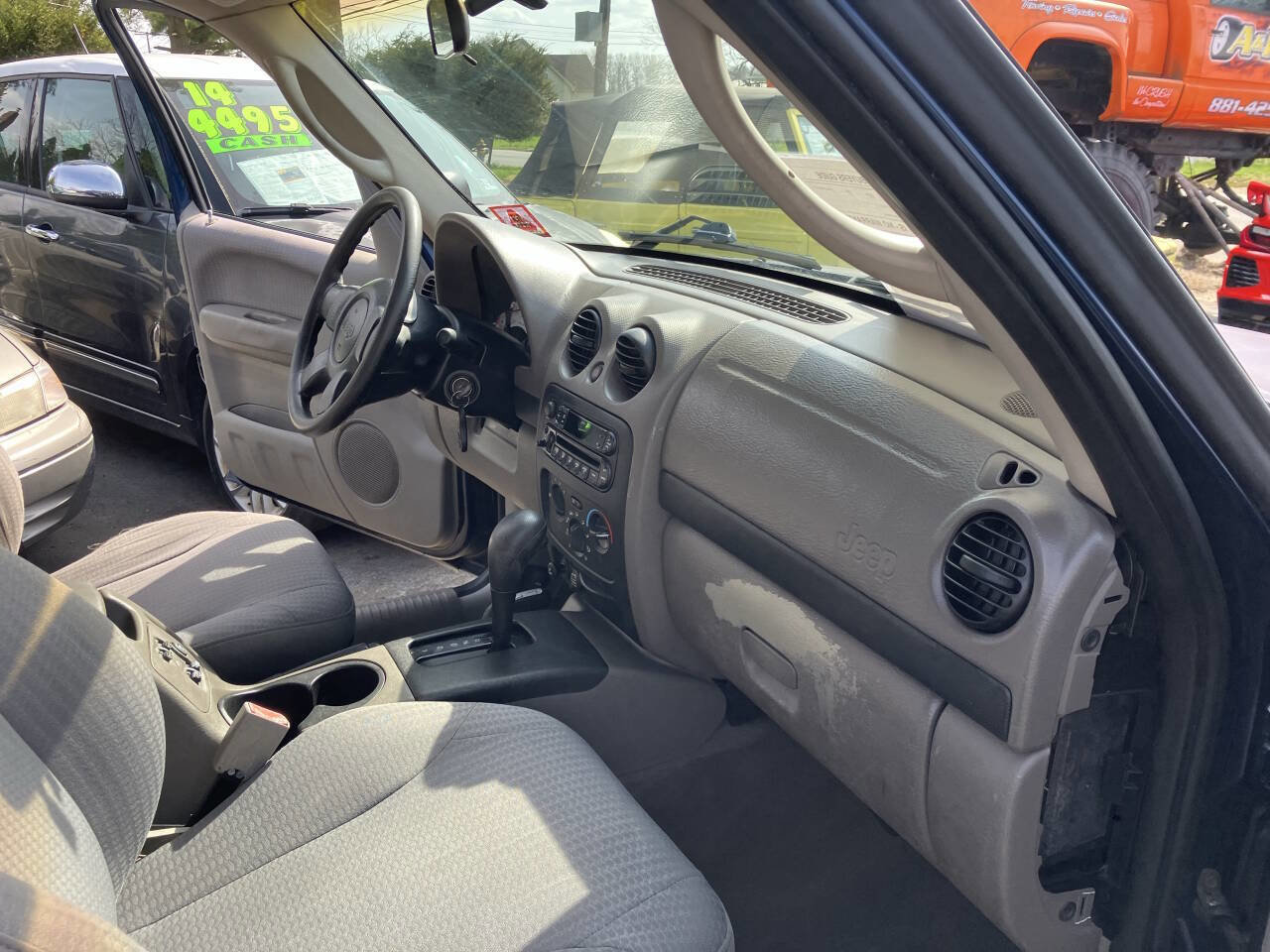 Used 2002 Jeep Liberty Sport image 27