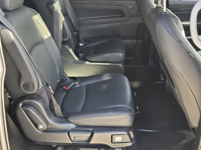 Used 2024 Honda Odyssey EX-L image 17