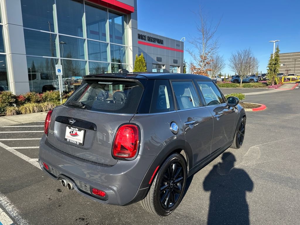 Used 2021 MINI Cooper S w/ Premium Package image 3