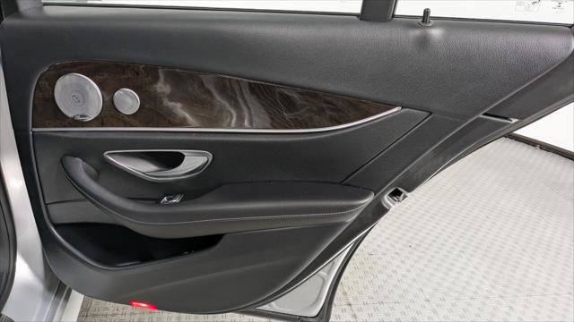 Used 2017 Mercedes-Benz E 300 4MATIC image 22