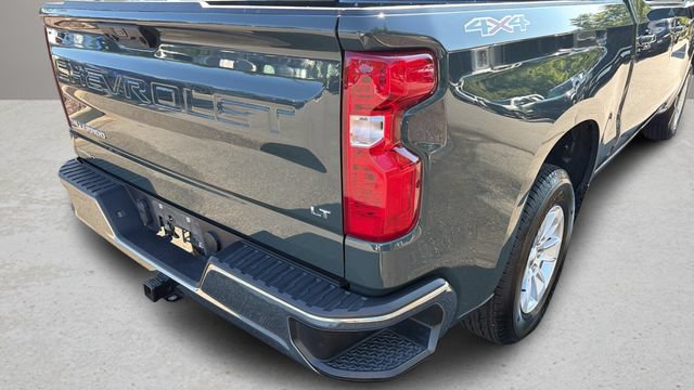 Used 2025 Chevrolet Silverado 1500 LT AWD/4WD image 34