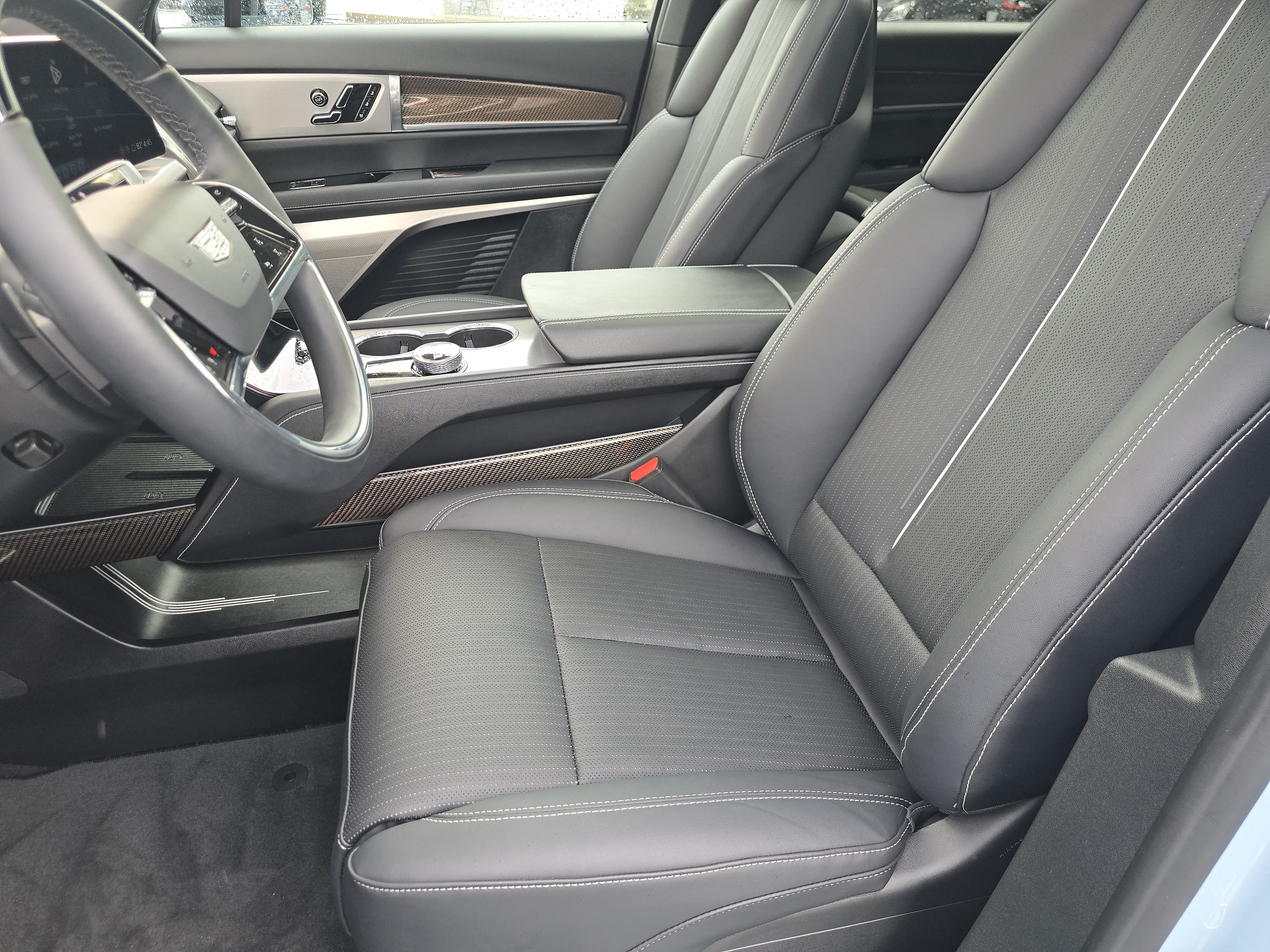 Used 2026 Cadillac Vistiq Sport AWD/4WD image 20