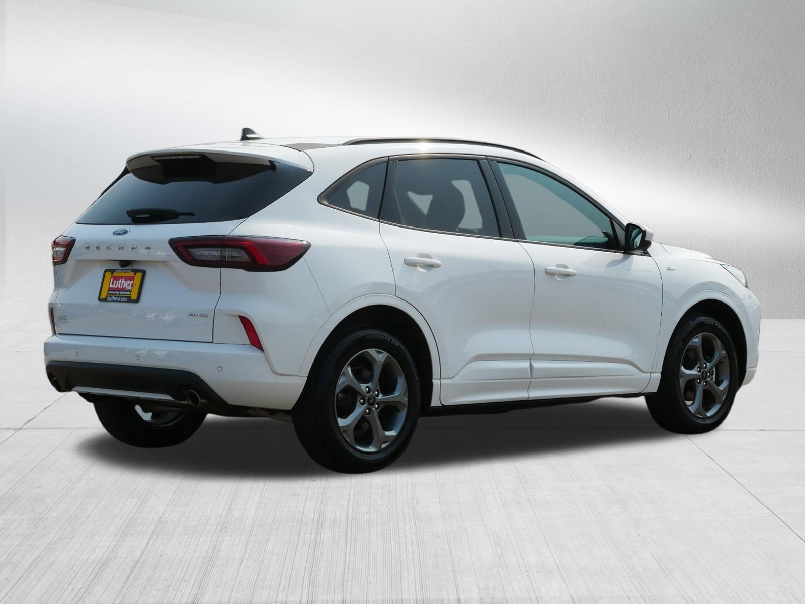 Used 2023 Ford Escape ST-Line Select w/ Tech Pack #2 AWD/4WD image 7