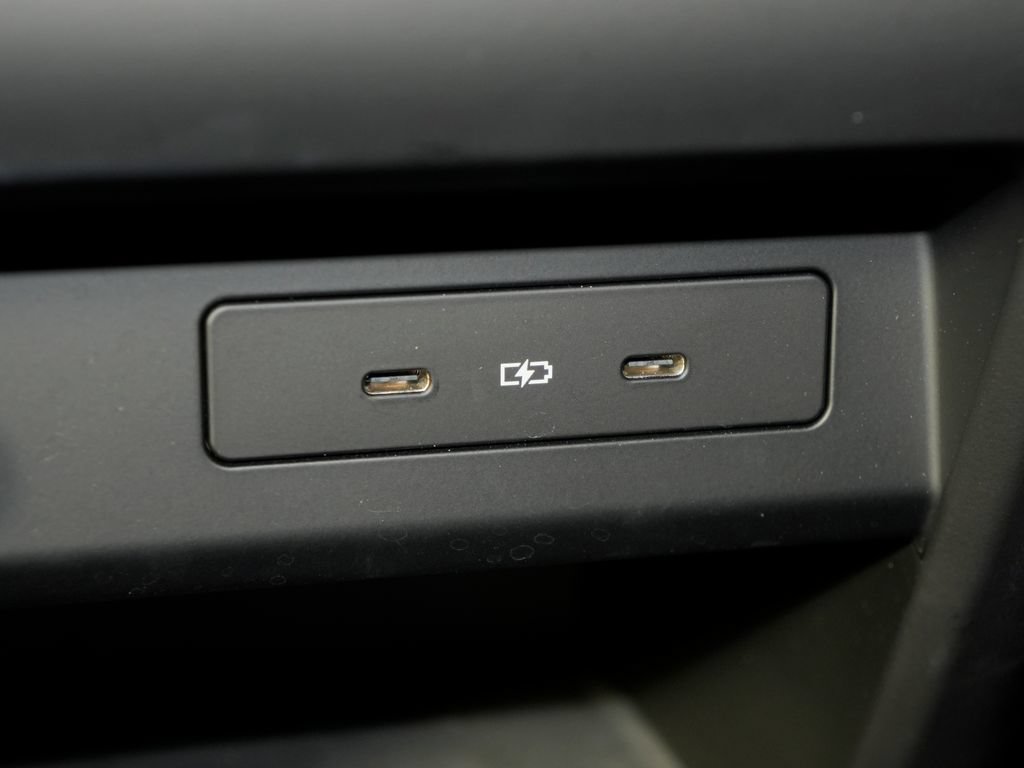 Certified 2024 Porsche Cayenne Turbo AWD/4WD image 46