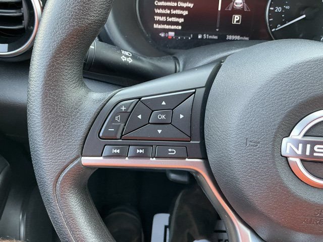 Used 2022 Nissan Kicks SV w/ Interior Electronics Package FWD image 26