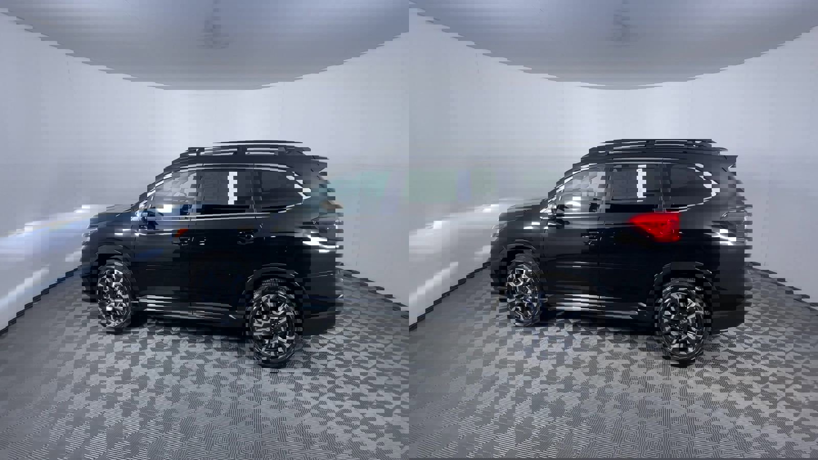 Used 2023 Subaru Ascent Limited w/ Technology Package image 6