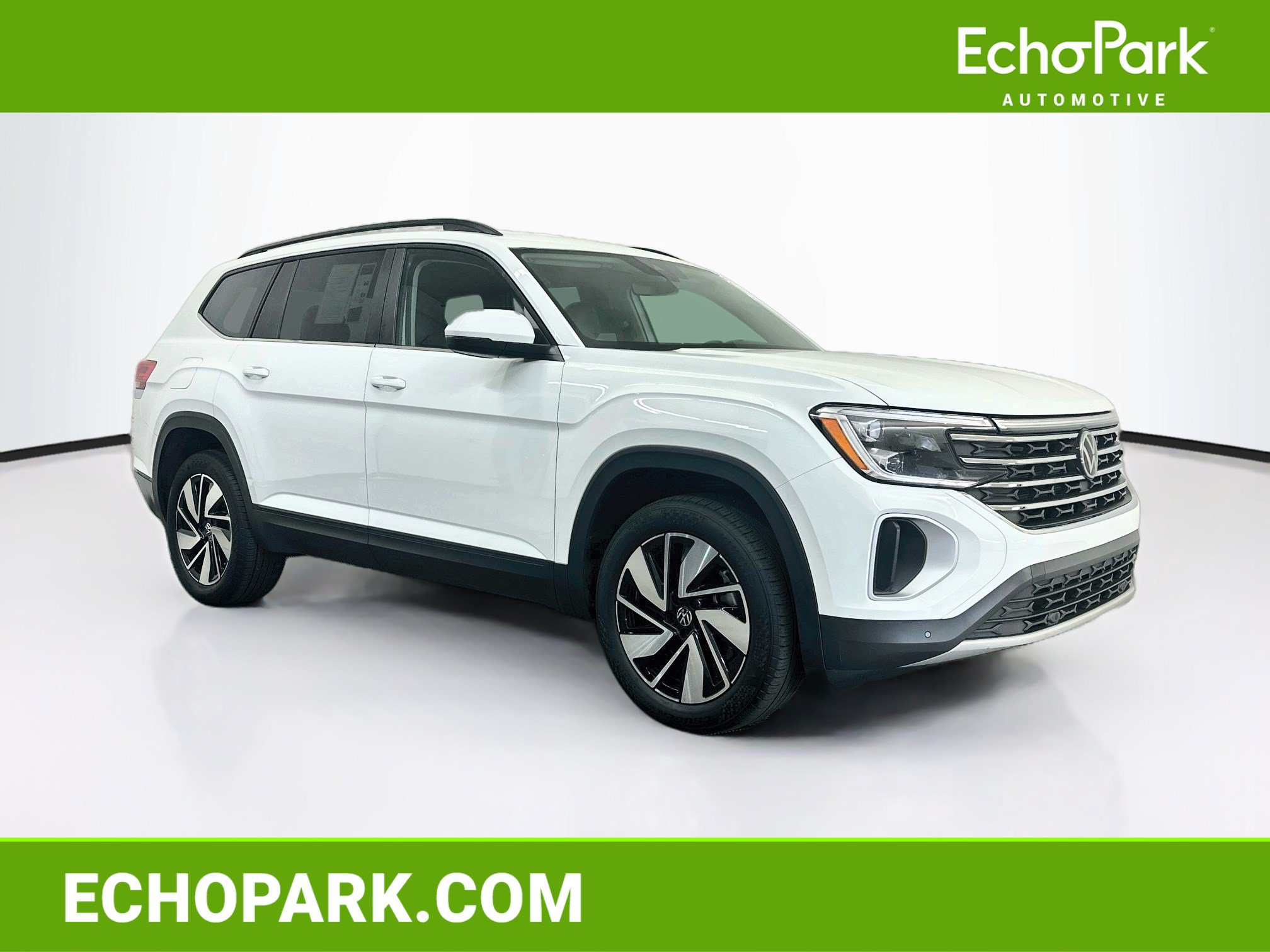 Used 2025 Volkswagen Atlas SE