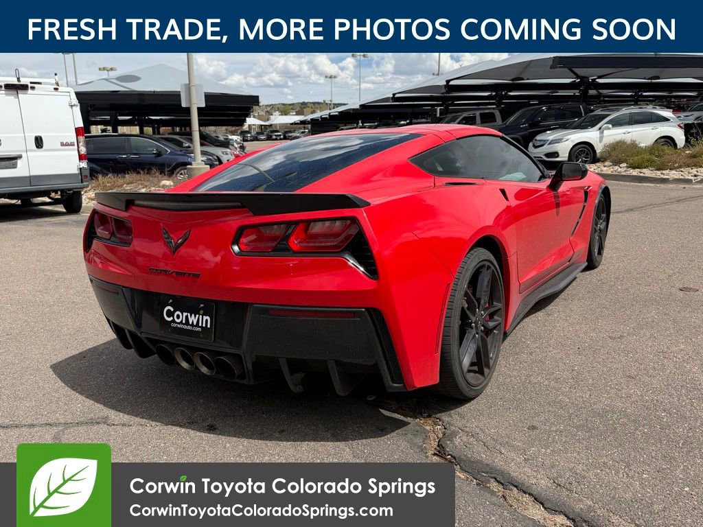 Used 2018 Chevrolet Corvette Stingray Coupe RWD image 9