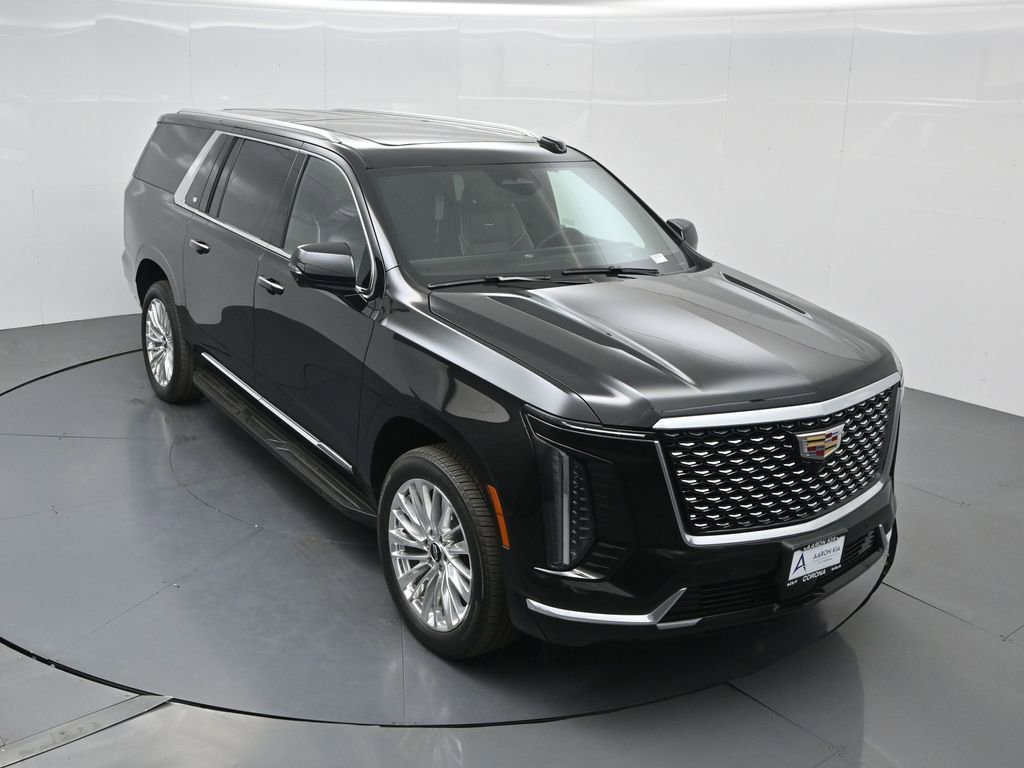Used 2025 Cadillac Escalade ESV Premium Luxury image 30