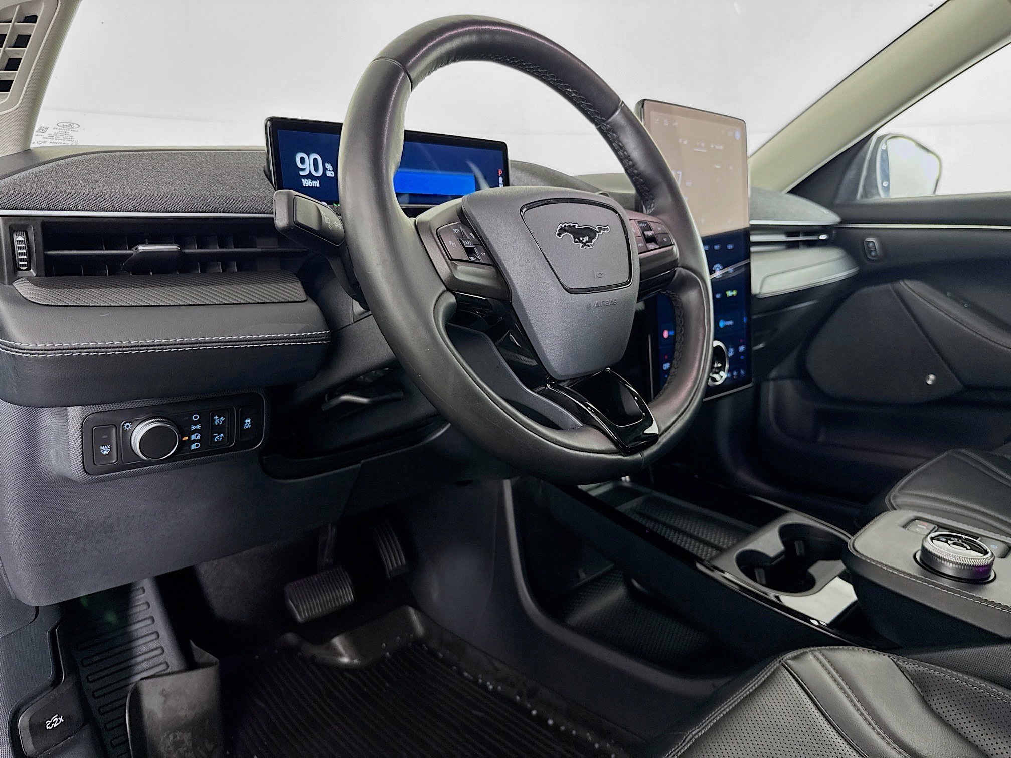 Used 2022 Ford Mustang Mach-E Premium RWD image 22
